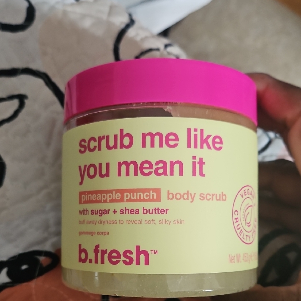 fresh Pineapple Punch Body Scrub - Pink and Cream